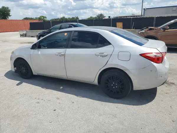 2T1BURHE6HC796949 2017 TOYOTA COROLLA - Image 2