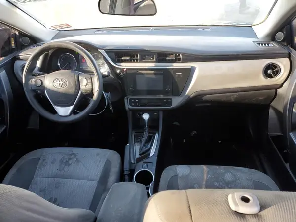 2T1BURHE6HC797213 2017 TOYOTA COROLLA - Image 8