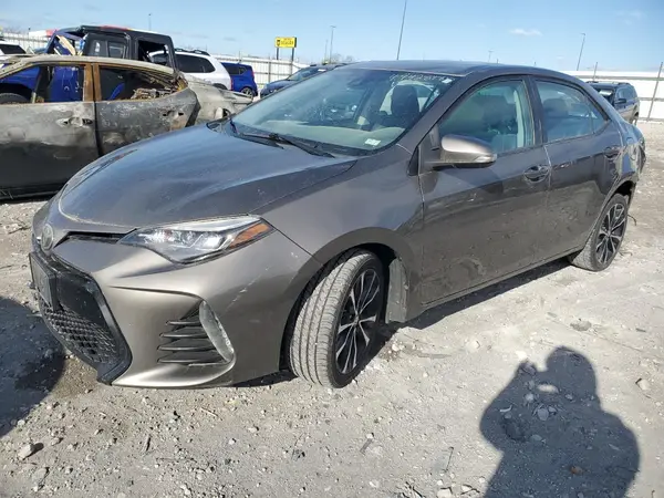 2T1BURHE6HC806041 2017 TOYOTA COROLLA - Image 1