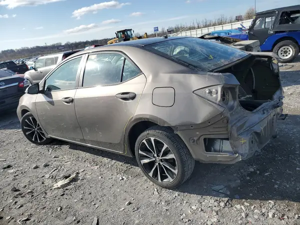 2T1BURHE6HC806041 2017 TOYOTA COROLLA - Image 2