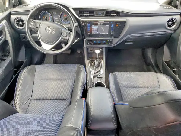 2T1BURHE6HC806752 2017 TOYOTA COROLLA - Image 8