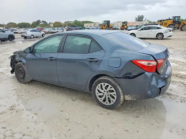 2T1BURHE6HC812017 2017 TOYOTA COROLLA - Image 2