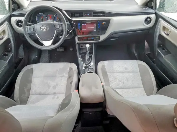 2T1BURHE6HC812017 2017 TOYOTA COROLLA - Image 8