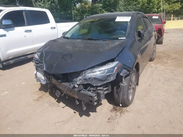 2T1BURHE6HC813765 2017 TOYOTA COROLLA - Image 2