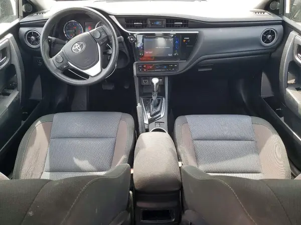 2T1BURHE6HC815208 2017 TOYOTA COROLLA - Image 8