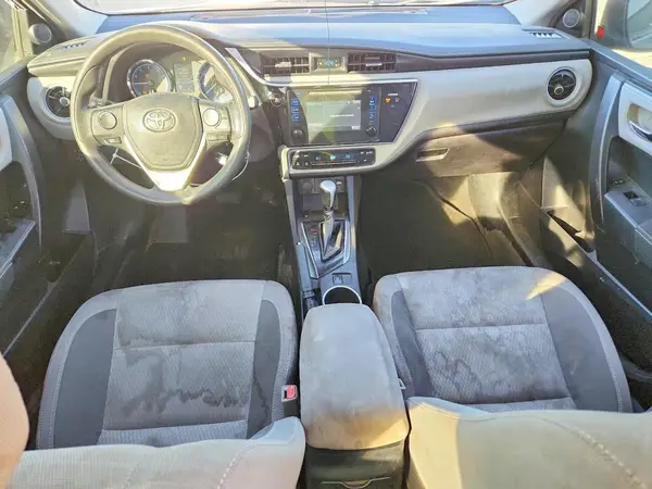 2T1BURHE6HC817055 2017 TOYOTA COROLLA - Image 8