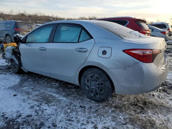 2T1BURHE6HC818447 2017 TOYOTA COROLLA - Image 2