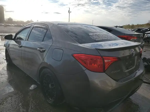 2T1BURHE6HC820277 2017 TOYOTA COROLLA - Image 2