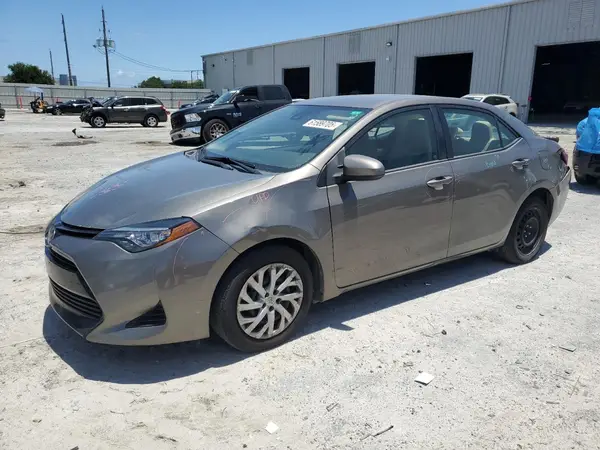 2T1BURHE6HC821137 2017 TOYOTA COROLLA - Image 1
