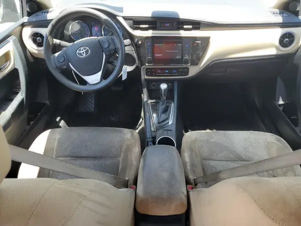 2T1BURHE6HC821137 2017 TOYOTA COROLLA - Image 8
