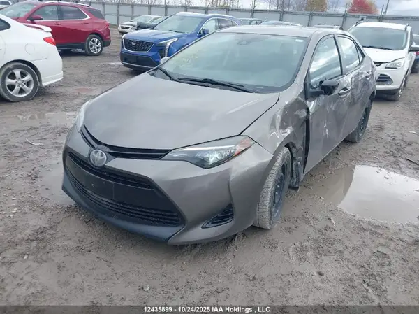 2T1BURHE6HC822319 2017 TOYOTA COROLLA - Image 2