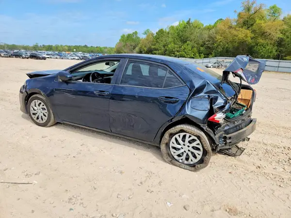 2T1BURHE6HC824782 2017 TOYOTA COROLLA - Image 2