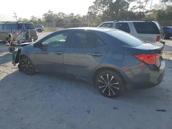 2T1BURHE6HC825852 2017 TOYOTA COROLLA - Image 2