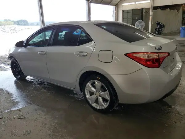 2T1BURHE6HC827892 2017 TOYOTA COROLLA - Image 2