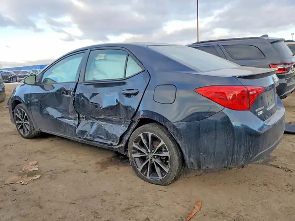 2T1BURHE6HC830761 2017 TOYOTA COROLLA - Image 2