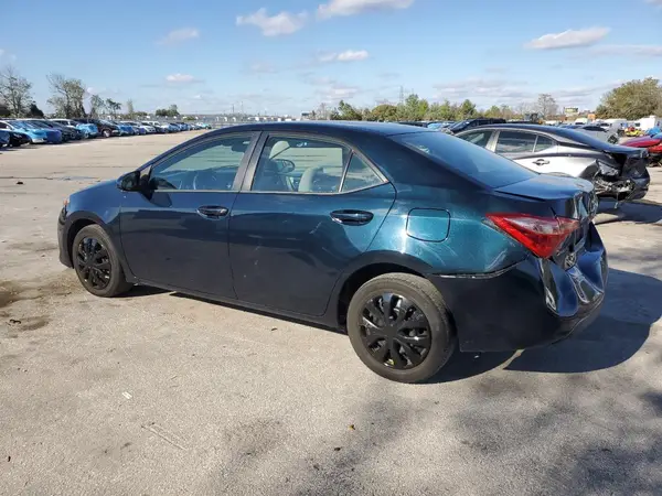 2T1BURHE6HC832106 2017 TOYOTA COROLLA - Image 2