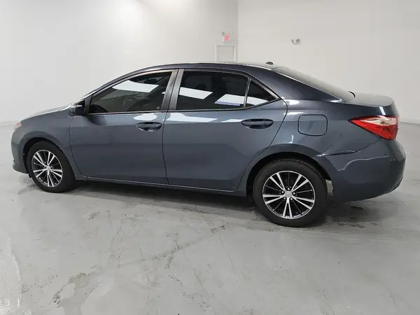 2T1BURHE6HC835412 2017 TOYOTA COROLLA - Image 2