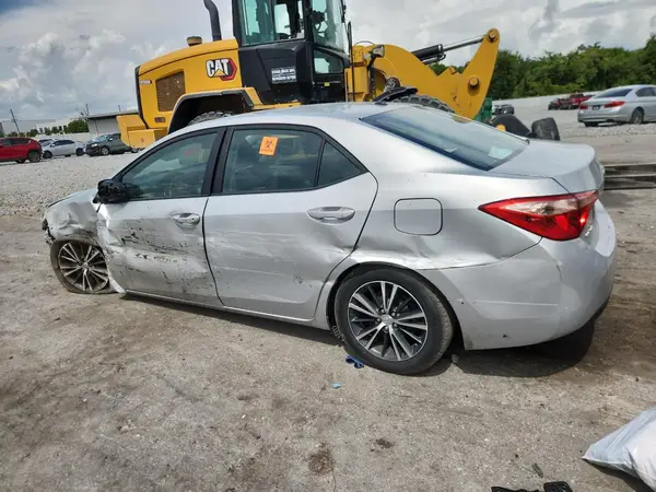 2T1BURHE6HC838973 2017 TOYOTA COROLLA - Image 2