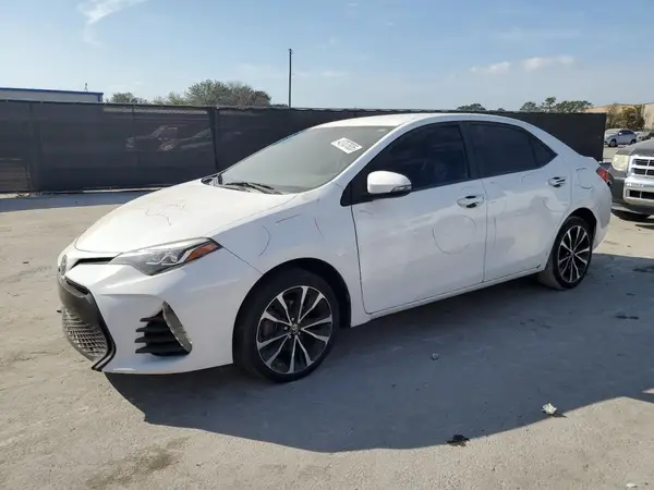 2T1BURHE6HC842828 2017 TOYOTA COROLLA - Image 1