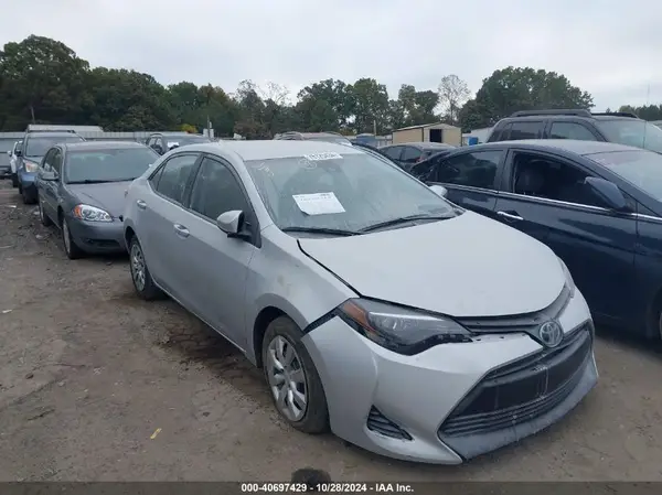2T1BURHE6HC844501 2017 TOYOTA COROLLA - Image 1