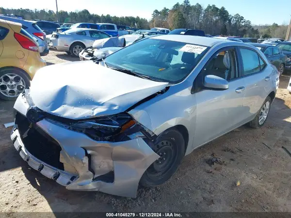 2T1BURHE6HC856955 2017 TOYOTA COROLLA - Image 2