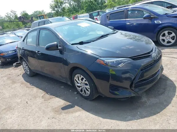 2T1BURHE6HC861833 2017 TOYOTA COROLLA - Image 1