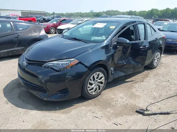 2T1BURHE6HC861833 2017 TOYOTA COROLLA - Image 2