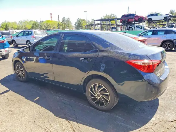 2T1BURHE6HC868541 2017 TOYOTA COROLLA - Image 2