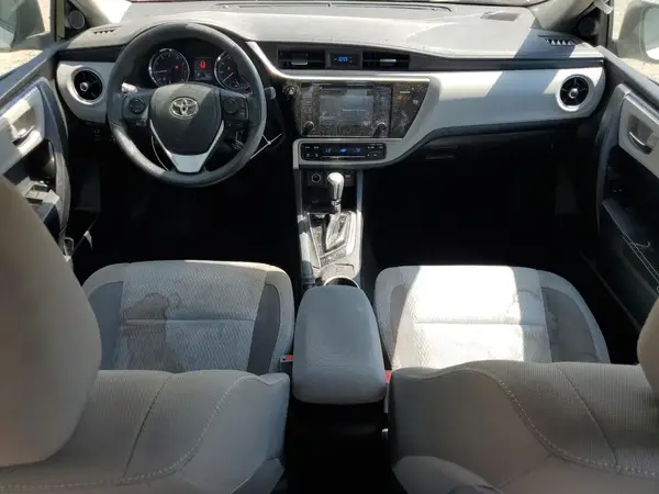 2T1BURHE6HC870743 2017 TOYOTA COROLLA - Image 8