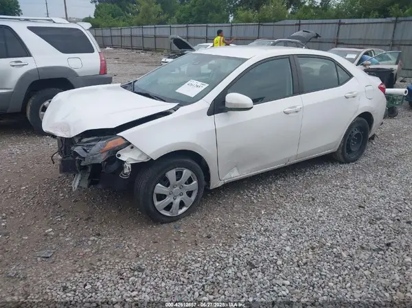 2T1BURHE6HC871696 2017 TOYOTA COROLLA - Image 2