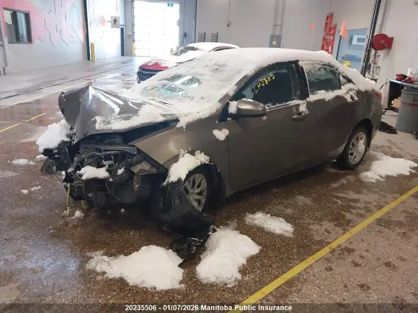 2T1BURHE6HC873089 2017 TOYOTA COROLLA - Image 2