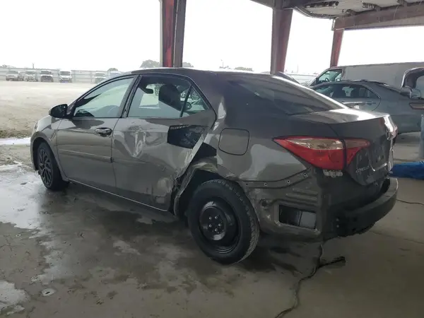 2T1BURHE6HC874386 2017 TOYOTA COROLLA - Image 2
