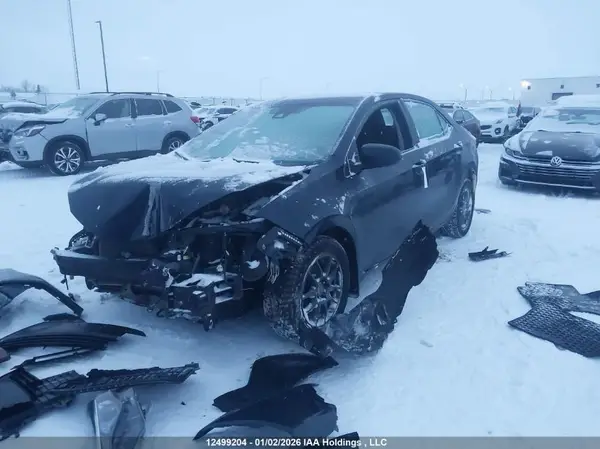 2T1BURHE6HC882262 2017 TOYOTA COROLLA - Image 2