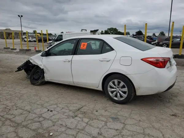 2T1BURHE6HC884268 2017 TOYOTA COROLLA - Image 2