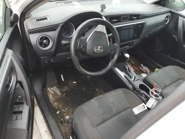 2T1BURHE6HC884268 2017 TOYOTA COROLLA - Image 8
