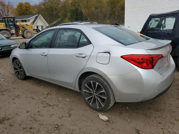 2T1BURHE6HC885937 2017 TOYOTA COROLLA - Image 2