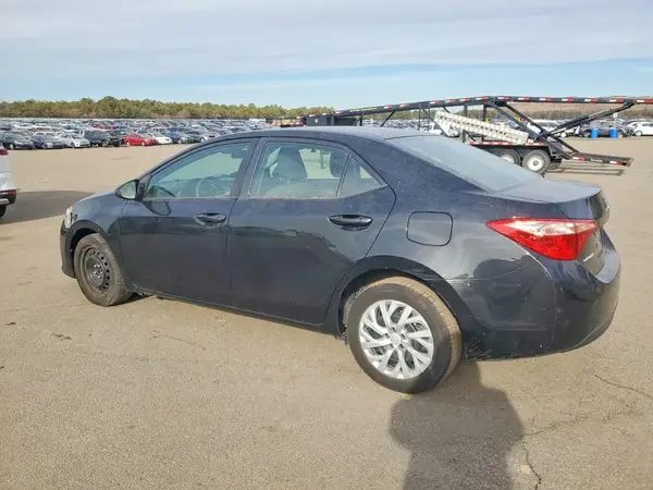 2T1BURHE6HC886943 2017 TOYOTA COROLLA - Image 2