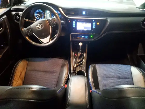 2T1BURHE6HC888160 2017 TOYOTA COROLLA - Image 8