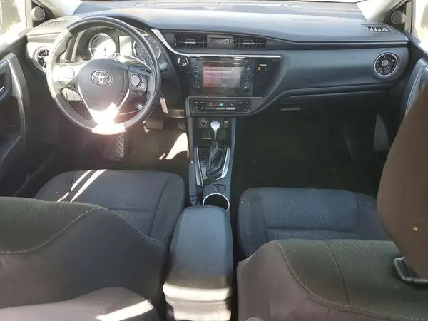 2T1BURHE6HC889695 2017 TOYOTA COROLLA - Image 8