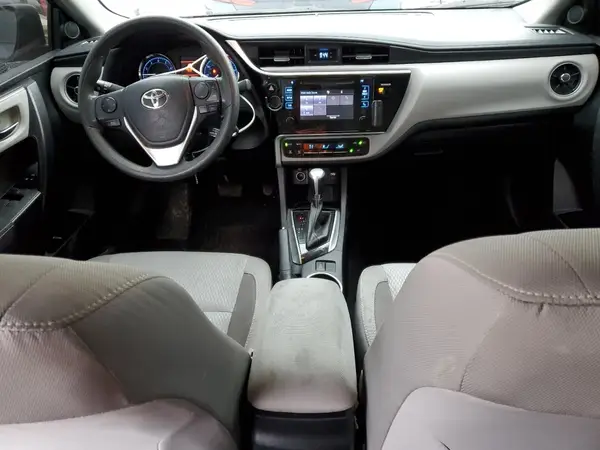 2T1BURHE6HC890023 2017 TOYOTA COROLLA - Image 8