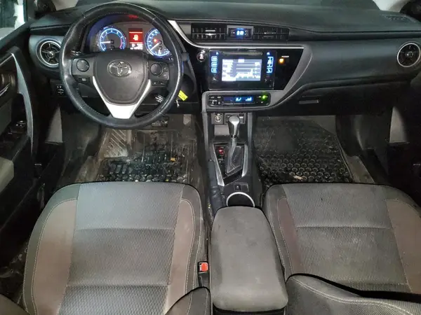 2T1BURHE6HC890412 2017 TOYOTA COROLLA - Image 8