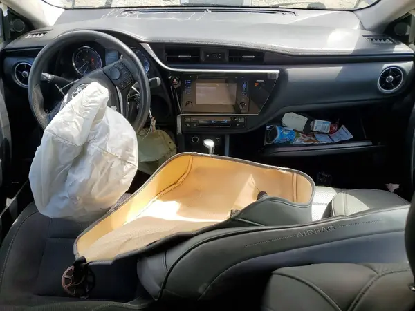 2T1BURHE6HC904924 2017 TOYOTA COROLLA - Image 8