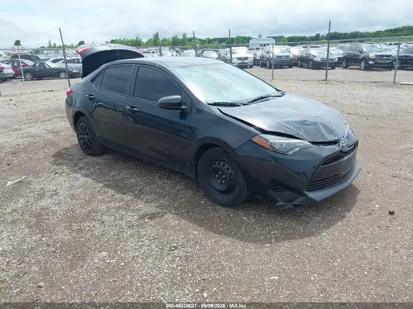 2T1BURHE6HC907290 2017 TOYOTA COROLLA - Image 1