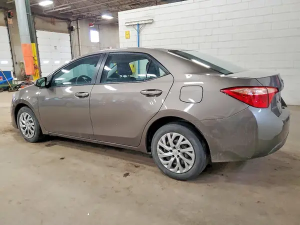 2T1BURHE6HC910772 2017 TOYOTA COROLLA - Image 2