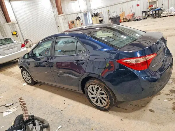 2T1BURHE6HC917947 2017 TOYOTA COROLLA - Image 2