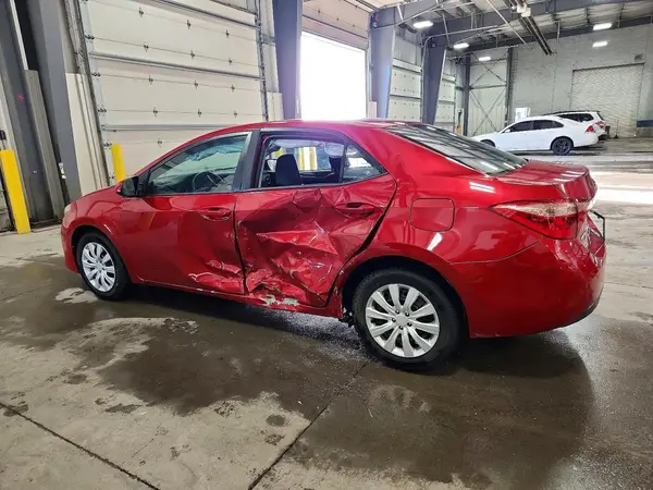 2T1BURHE6HC918385 2017 TOYOTA COROLLA - Image 2