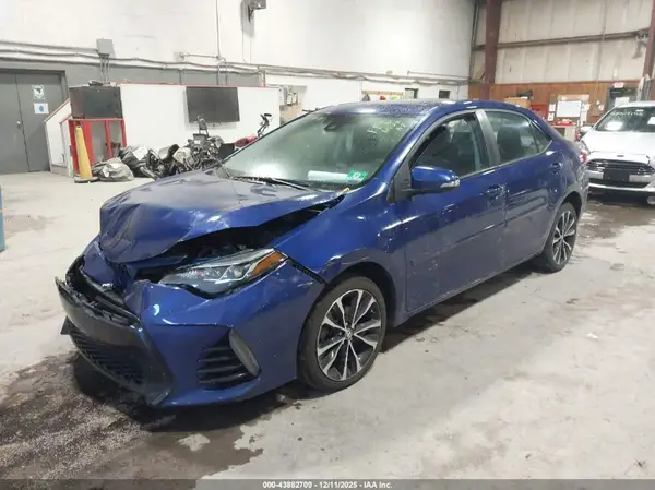 2T1BURHE6HC923392 2017 TOYOTA COROLLA - Image 2