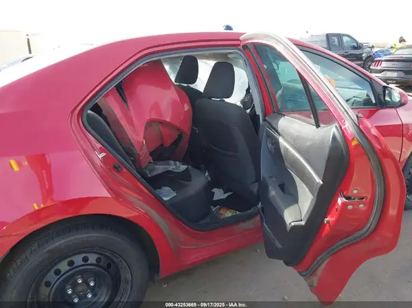 2T1BURHE6HC925093 2017 TOYOTA COROLLA - Image 8