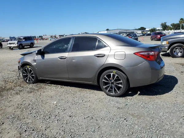 2T1BURHE6HC927071 2017 TOYOTA COROLLA - Image 2