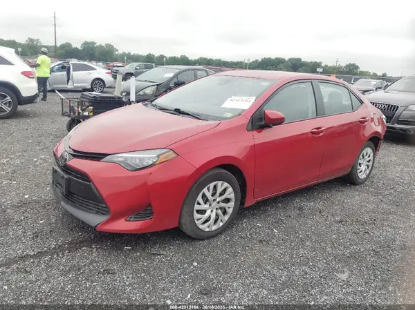 2T1BURHE6HC929905 2017 TOYOTA COROLLA - Image 2